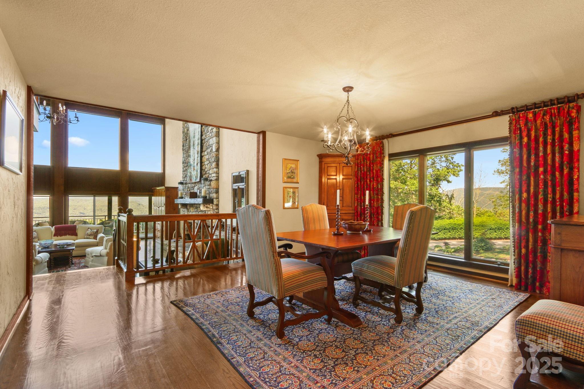 Boone, North Carolina 28607, United States, 3 Bedrooms Bedrooms, ,4 BathroomsBathrooms,Residential,Active,163127