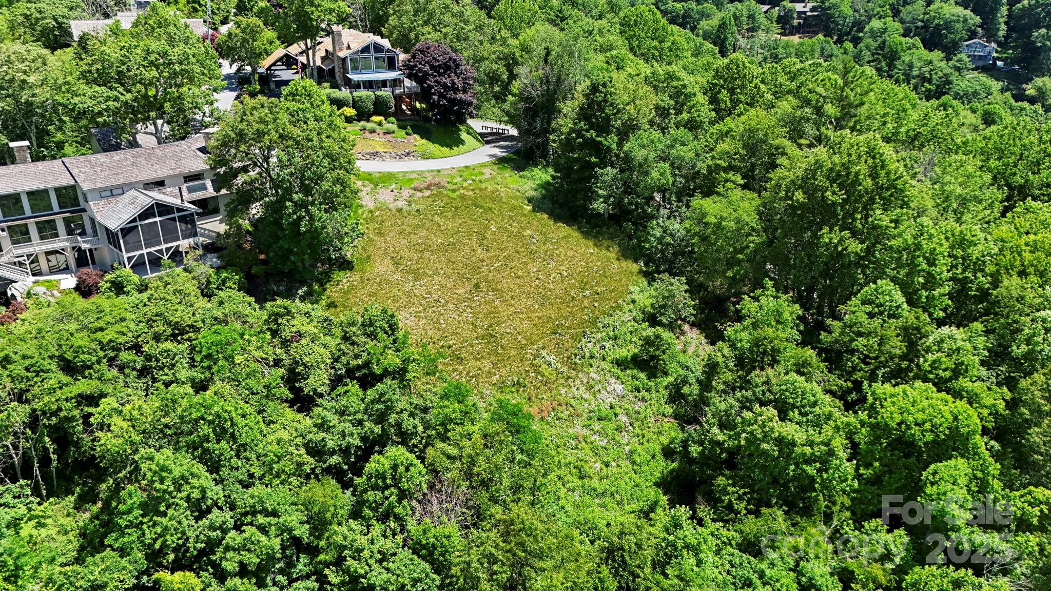 Boone, North Carolina 28607, United States, 3 Bedrooms Bedrooms, ,4 BathroomsBathrooms,Residential,Active,163127
