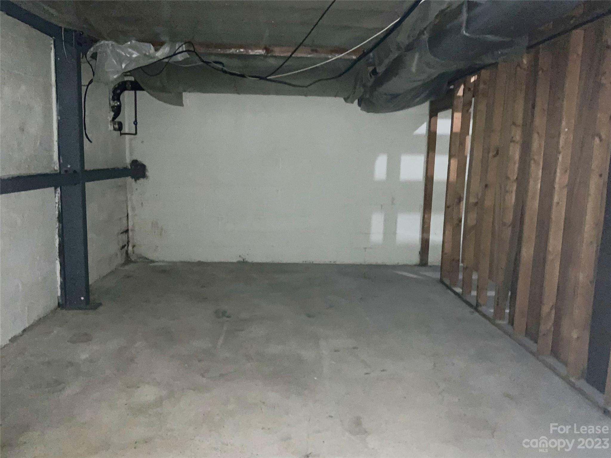 Park Plaza - Residential Lease