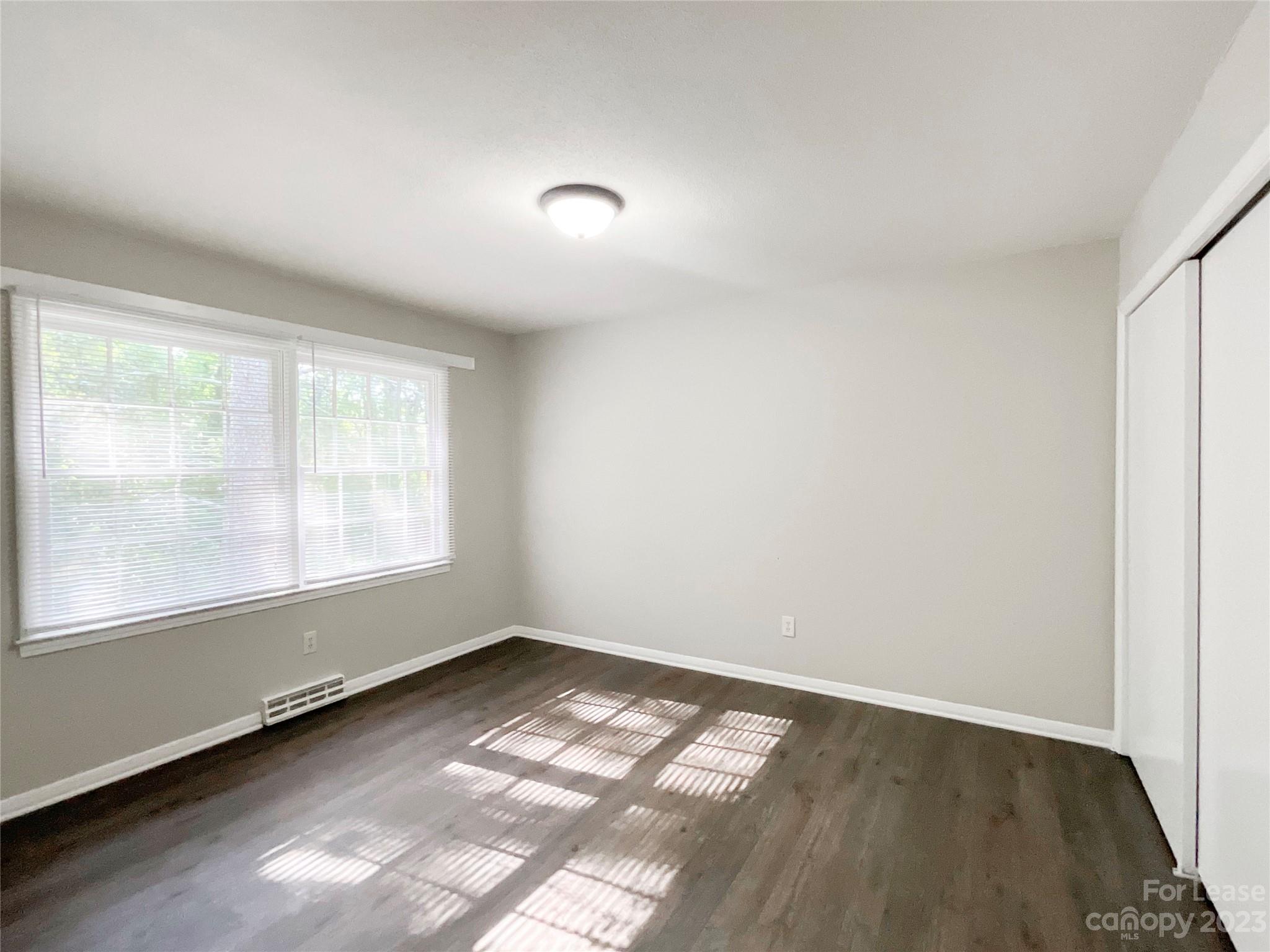 Park Plaza - Residential Lease