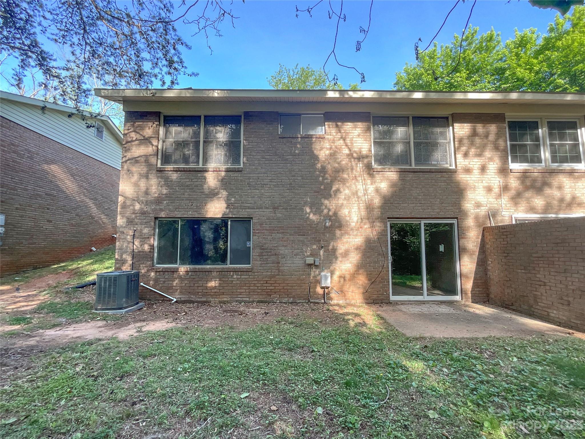 Park Plaza - Residential Lease