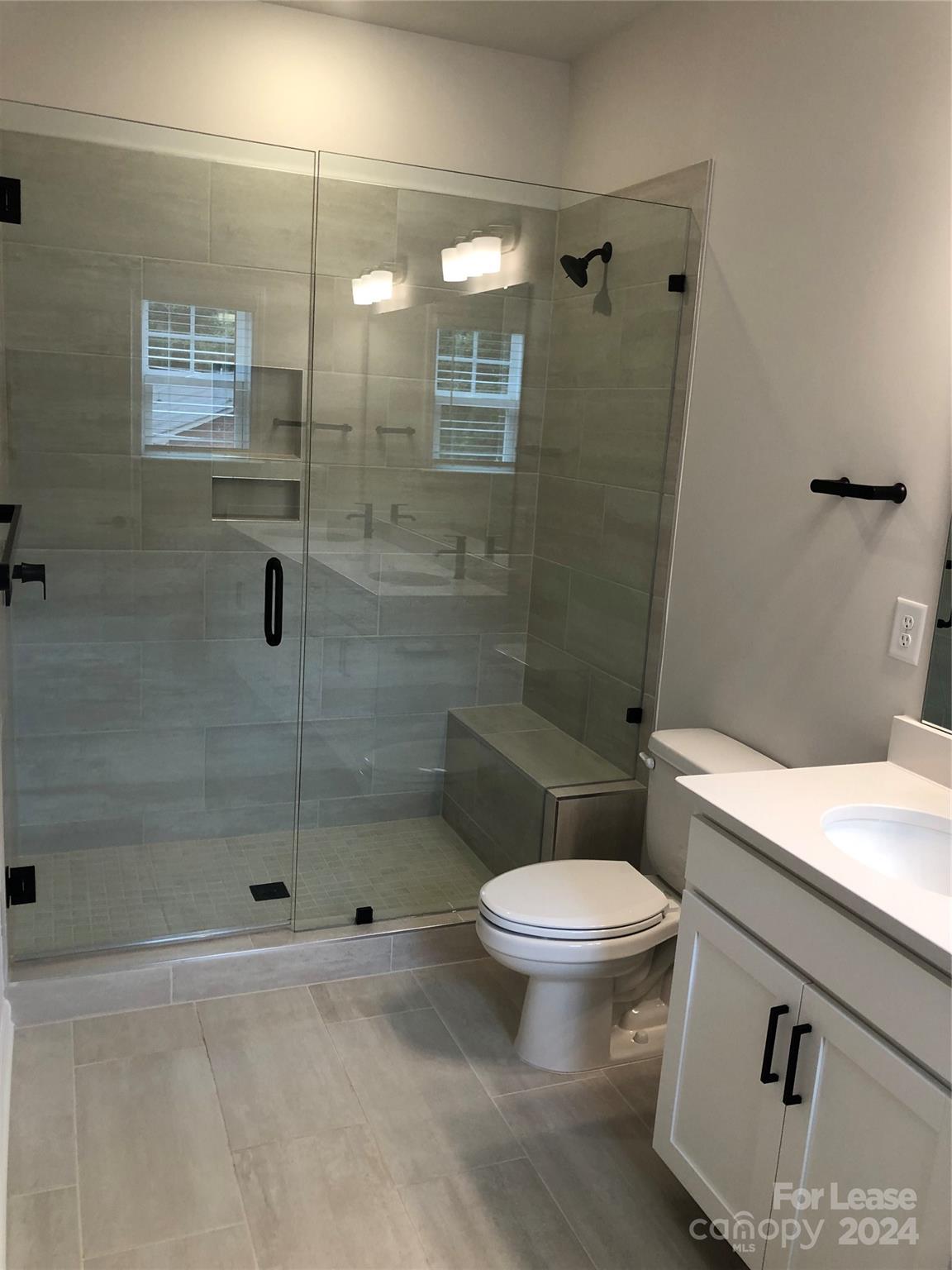 Oakhurst - Residential Lease