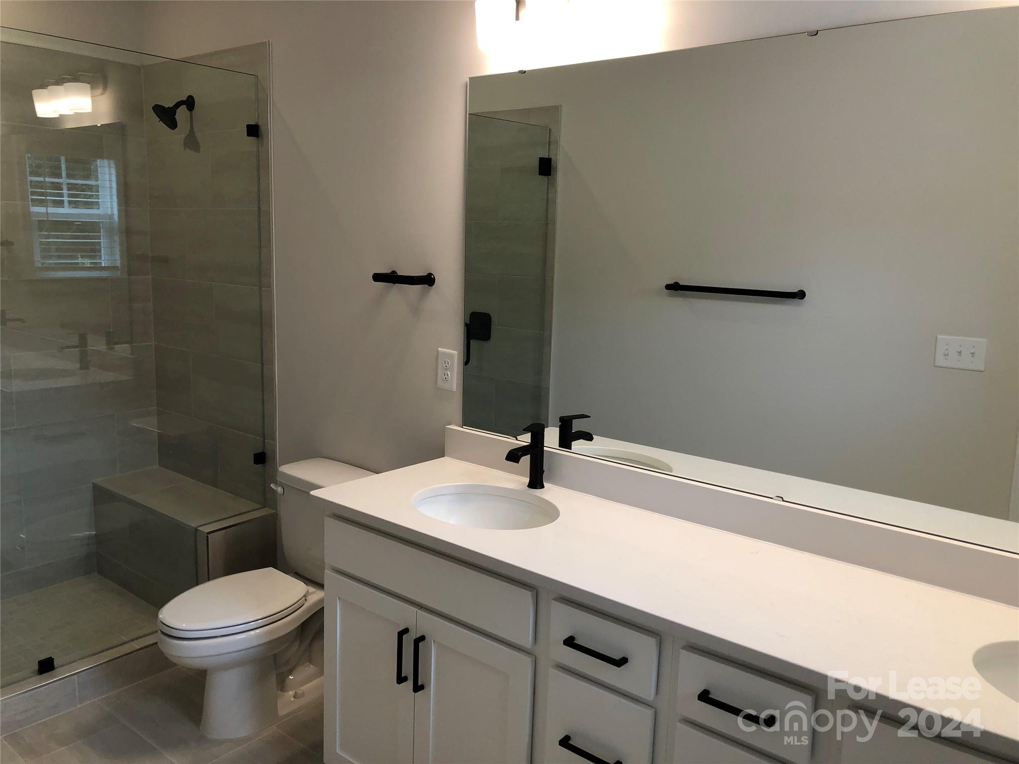 Oakhurst - Residential Lease