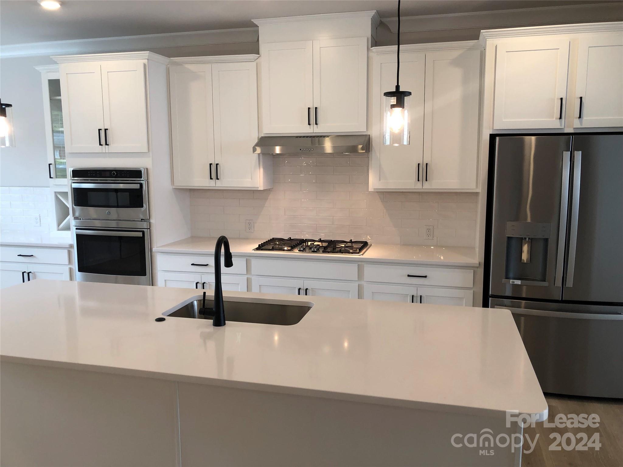 Oakhurst - Residential Lease