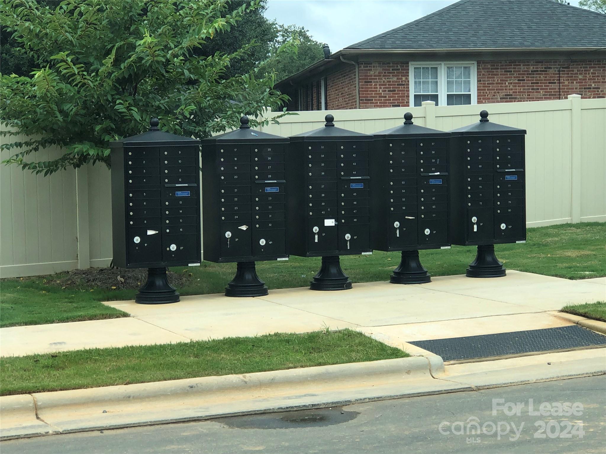 Oakhurst - Residential Lease