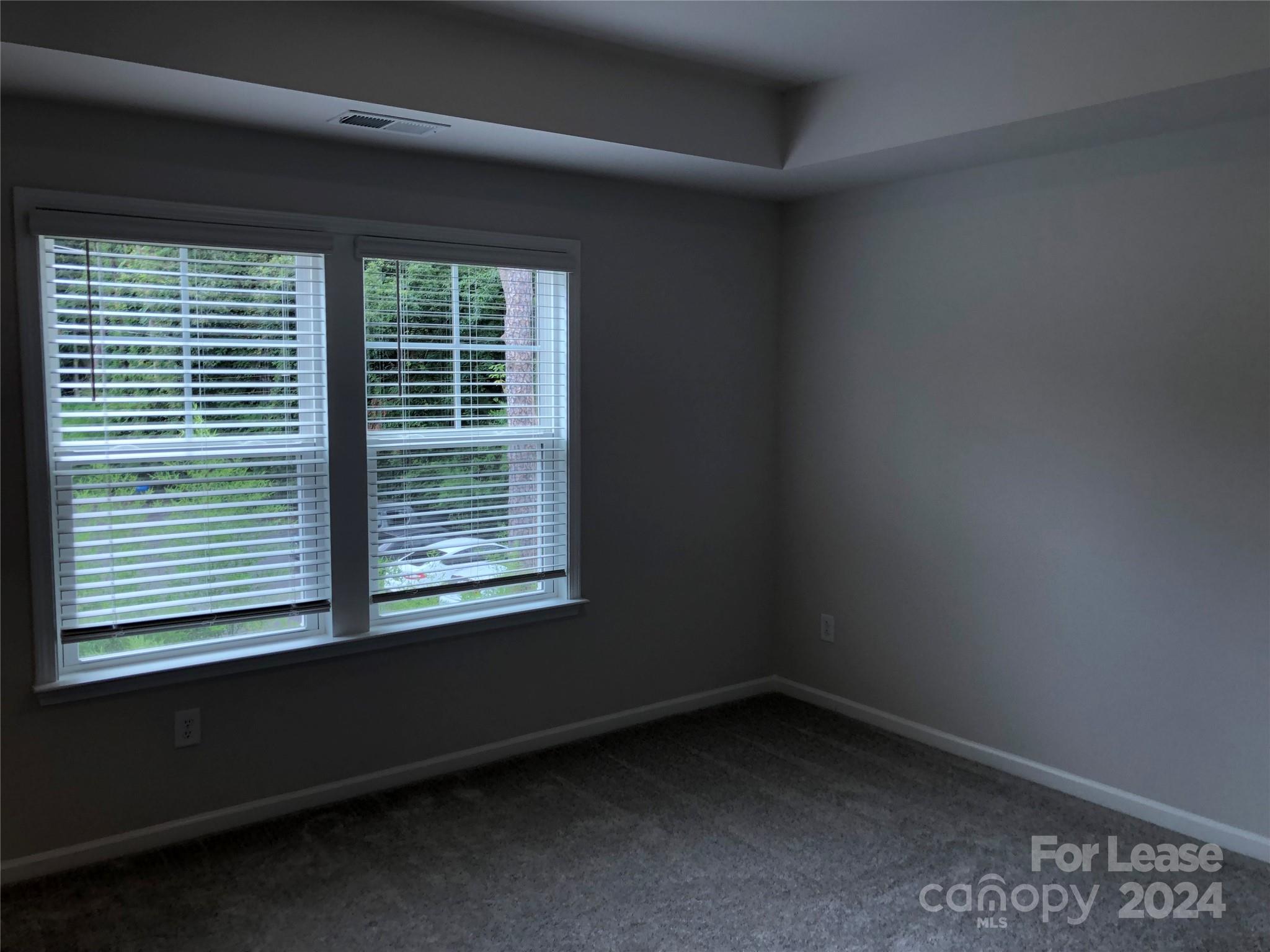 Oakhurst - Residential Lease