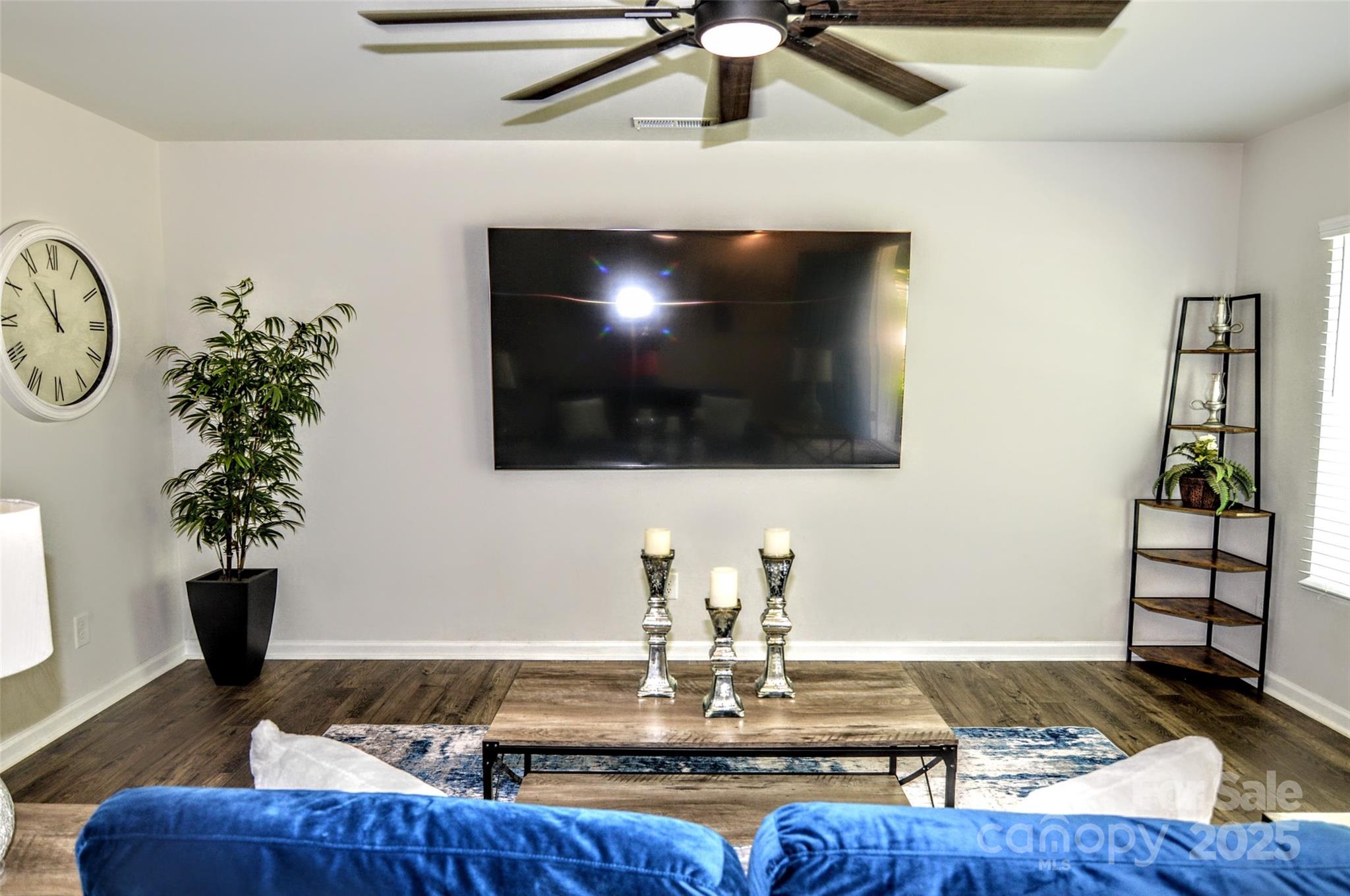 8388 Waxhaw Highway
