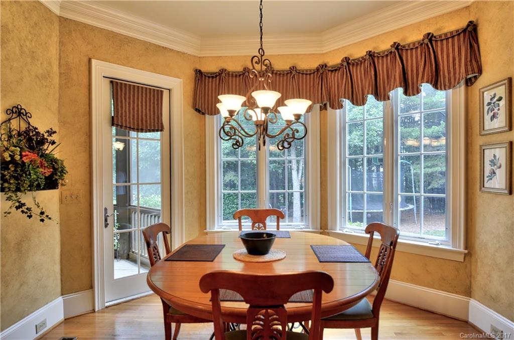 The Peninsula - Residential