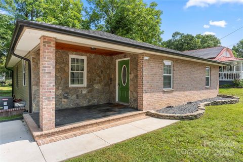 1116 S Juniper Street Kannapolis NC 28081