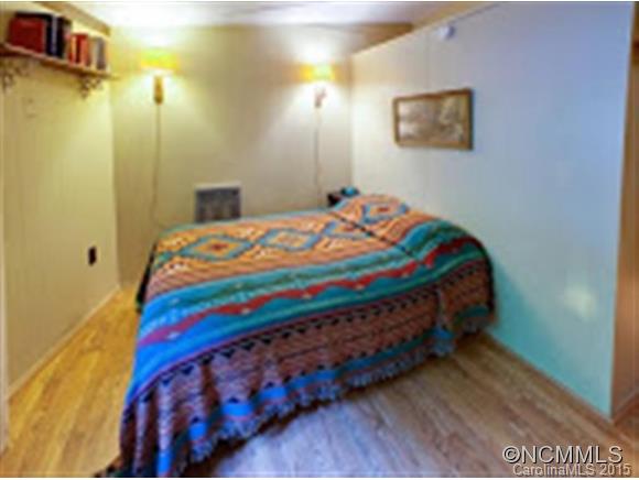 Rumbling Bald on Lake Lure - Residential