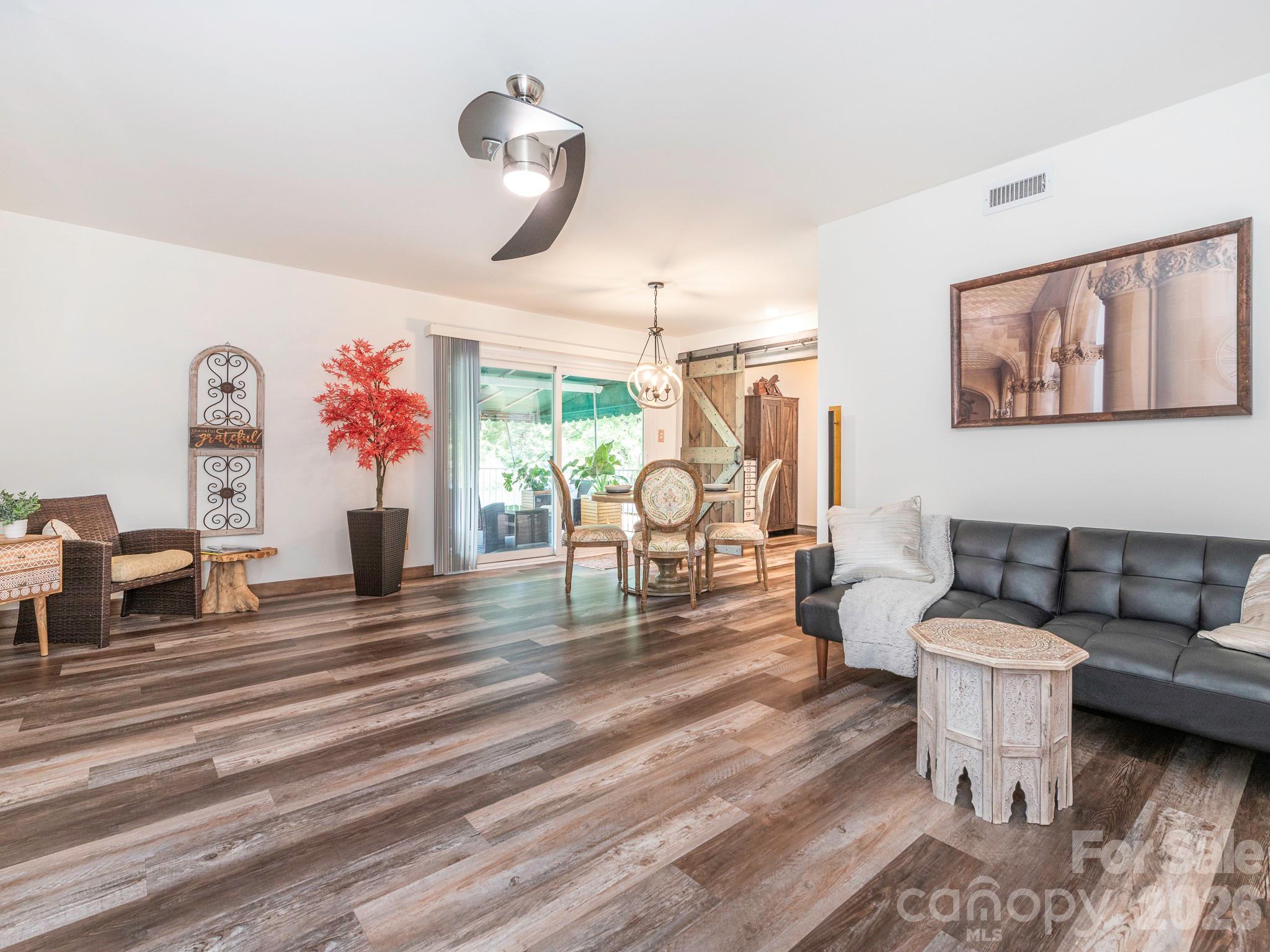 8340 Meadow Lakes Drive 8340