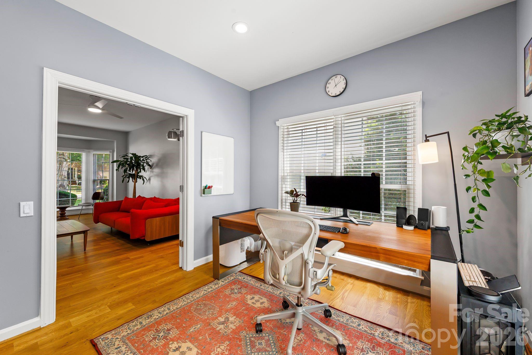 2718 Peverell Lane