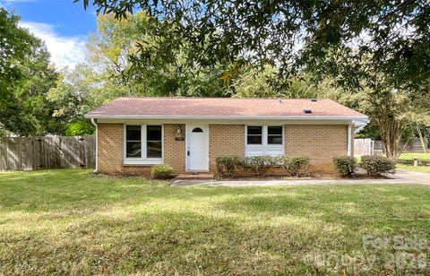 Photo of 5704 Hillcrest Circle, Indian Trail, NC 28079 (MLS # 4425701)