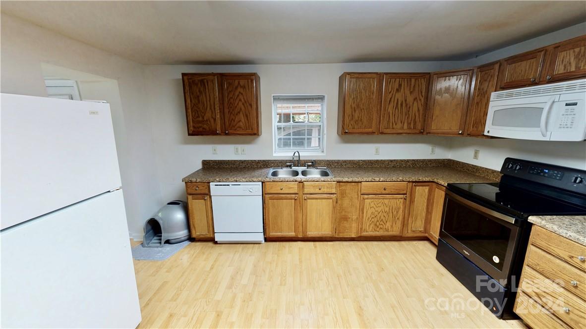 Todd Park - Residential Lease