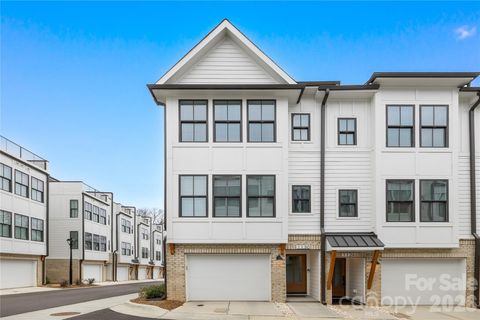 Photo of 1130 Pegram Crossing Drive #19, Charlotte, NC 28205 (MLS # 4344700)