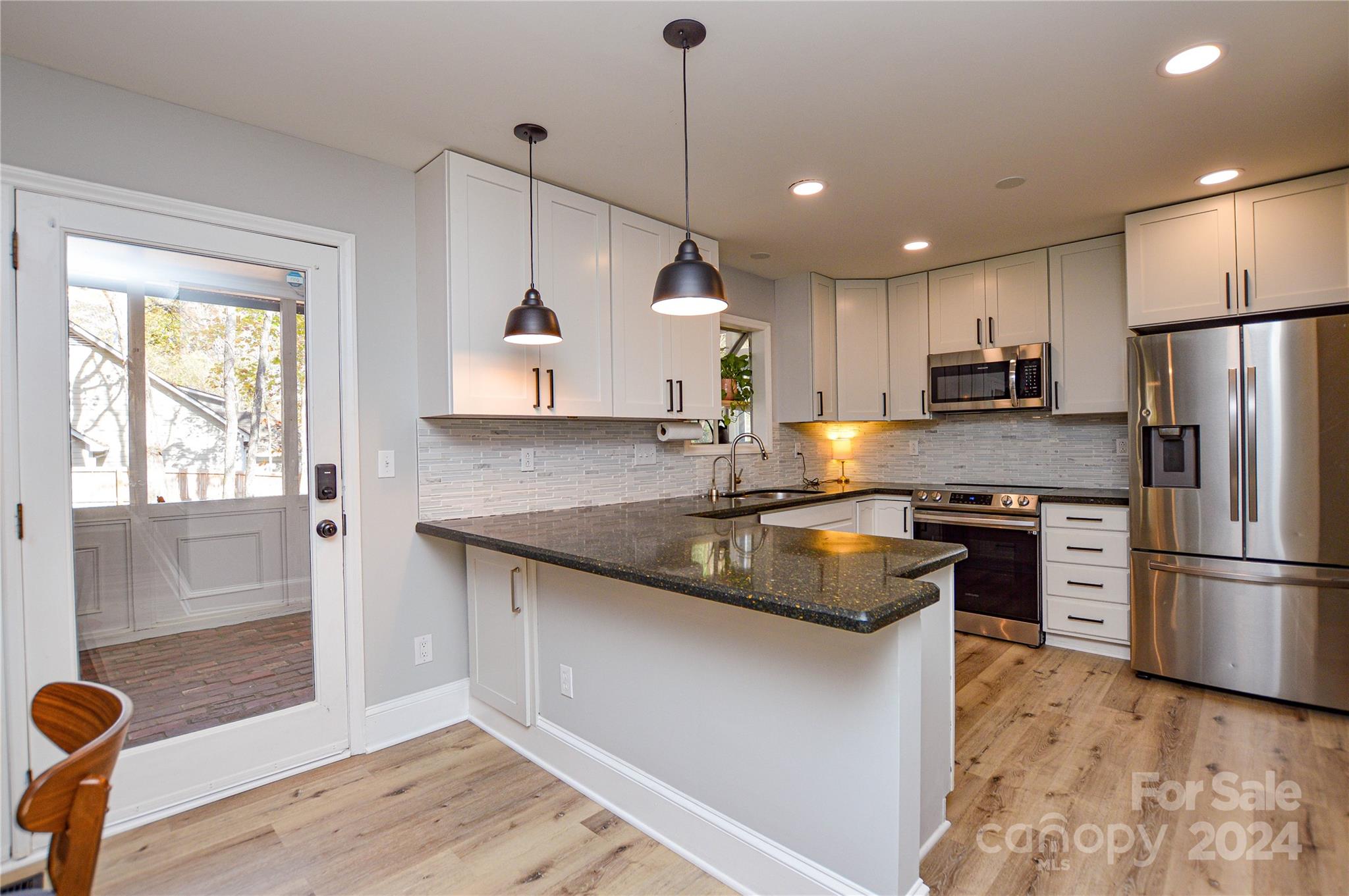 Hampton Green - Residential