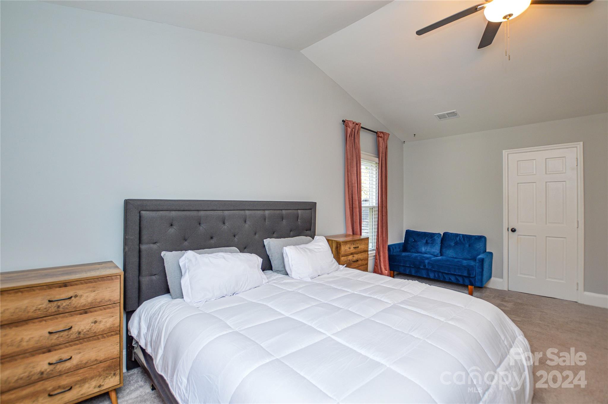 Hampton Green - Residential