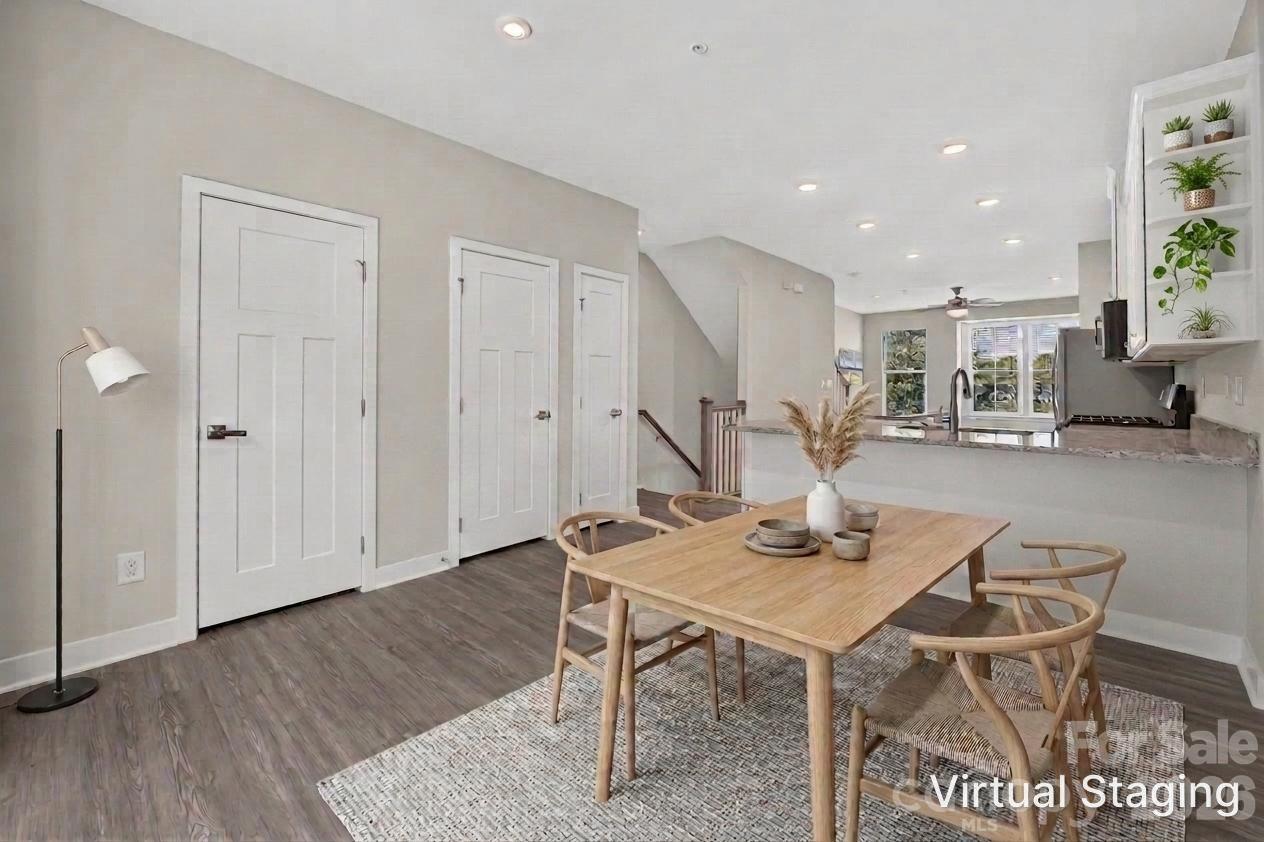 252 Parkwood Avenue