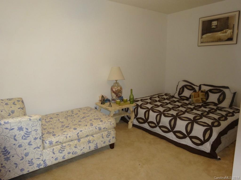 Windsor Trace - Residential