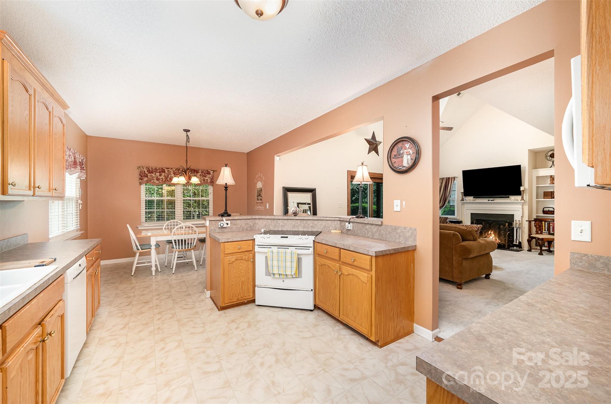 River Falls - Residential