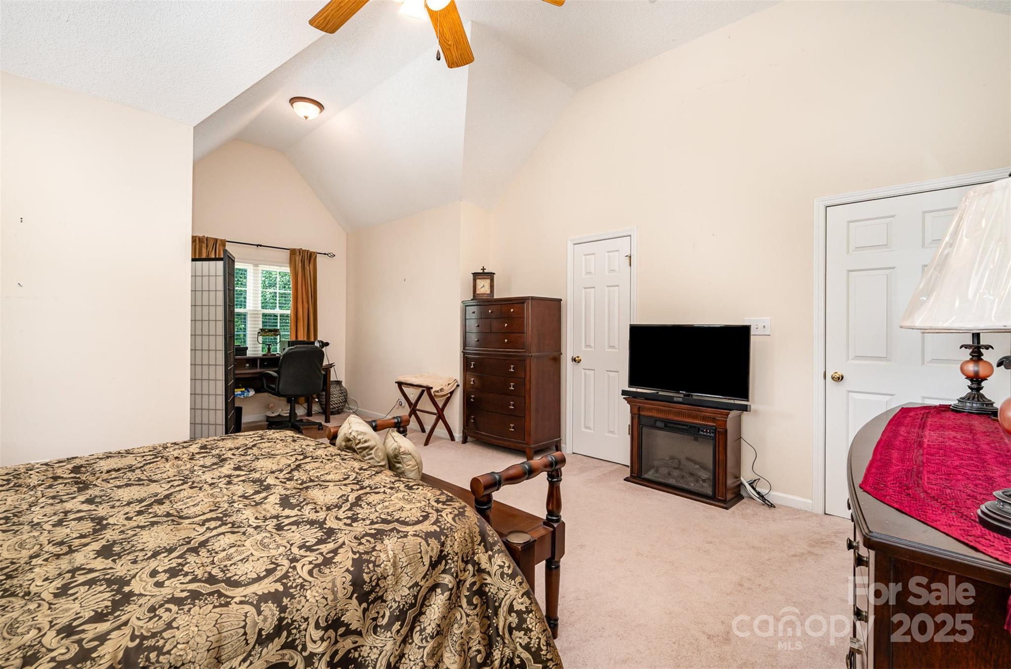 River Falls - Residential