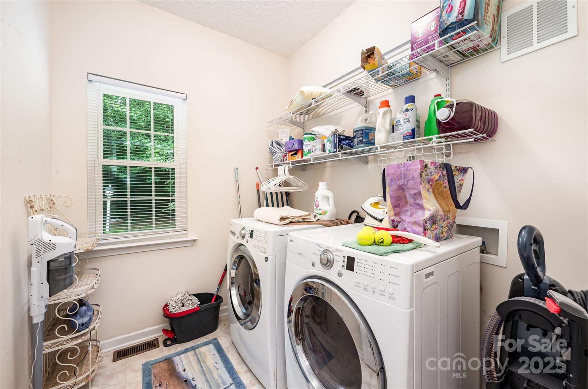 River Falls - Residential