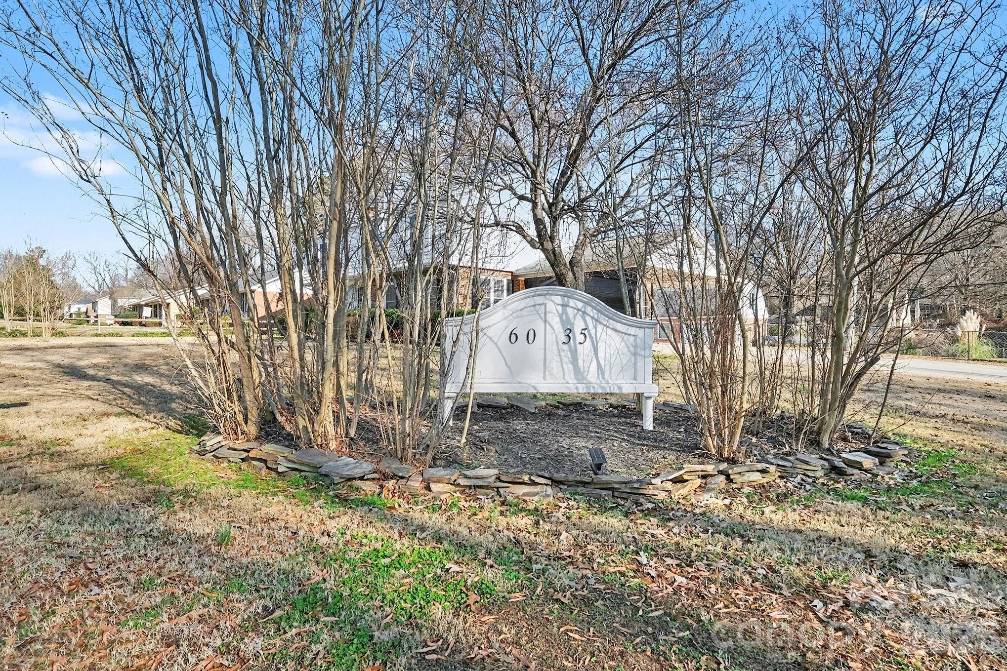 6035 Idlebrook Drive