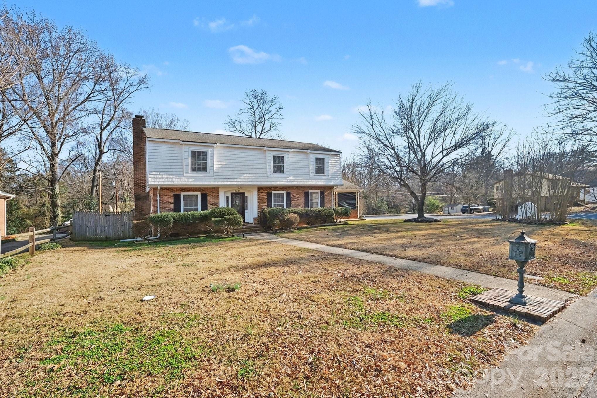 6035 Idlebrook Drive