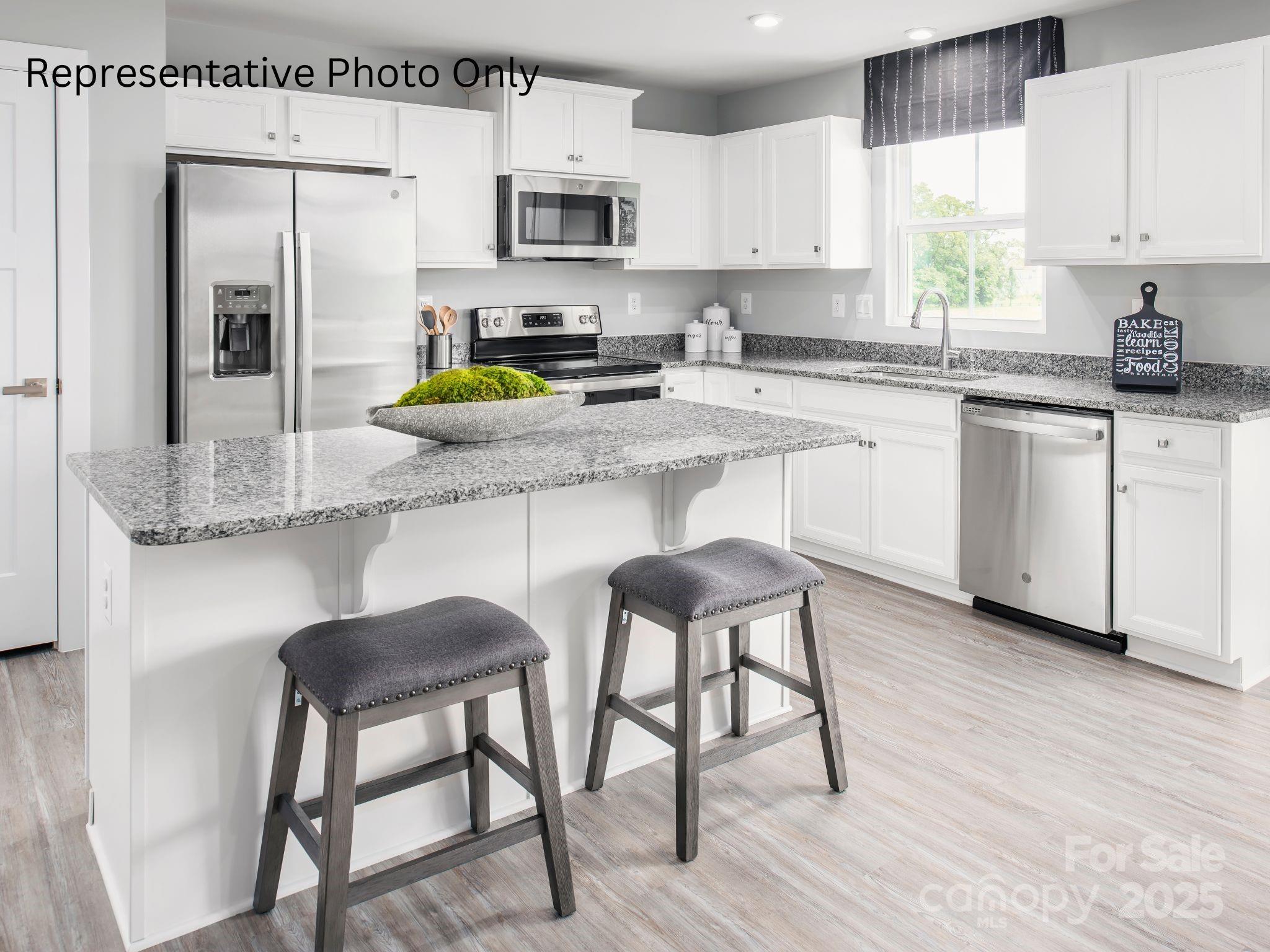 970 Pemberley Street 3192