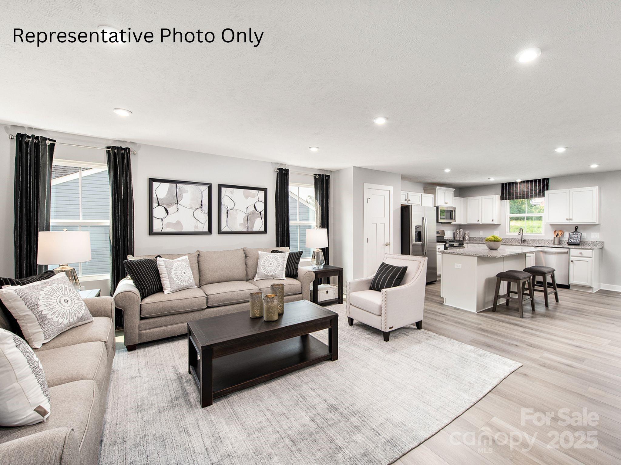 970 Pemberley Street 3192