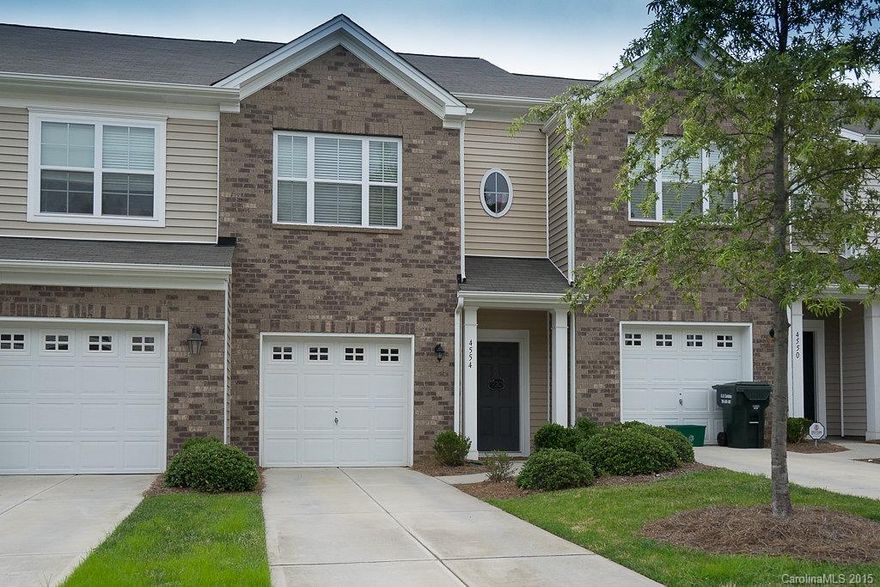 Beautiful Two-Story Townhouse located in The Village of Prestwick. Walk in to an open floor plan w/ laminate flooring on main level. The open kitchen w/ breakfast bar, granite counters w/ under mount sink and black appliances sets next to the open dining room. Upstairs features two spacious bedrooms and the master suite.
The Berewick Manor House features: Fitness center, Pool w/ kids pool along w/ playground as well as walking trails. Minutes from uptown Charlotte and Clt Douglas Intl Airport.