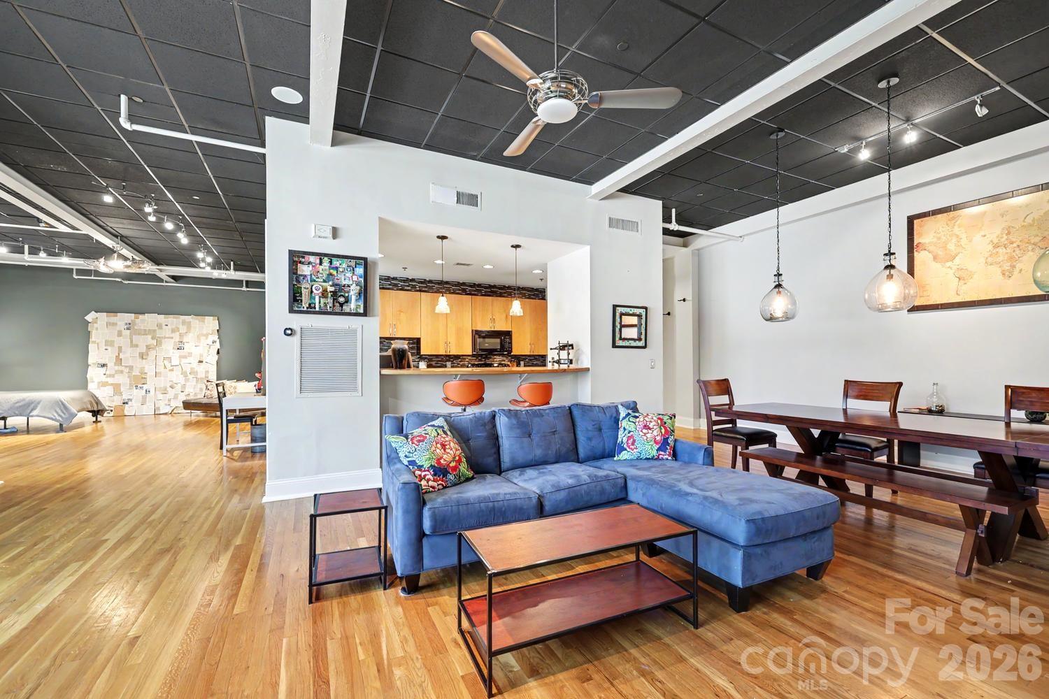 310 Arlington Avenue 214