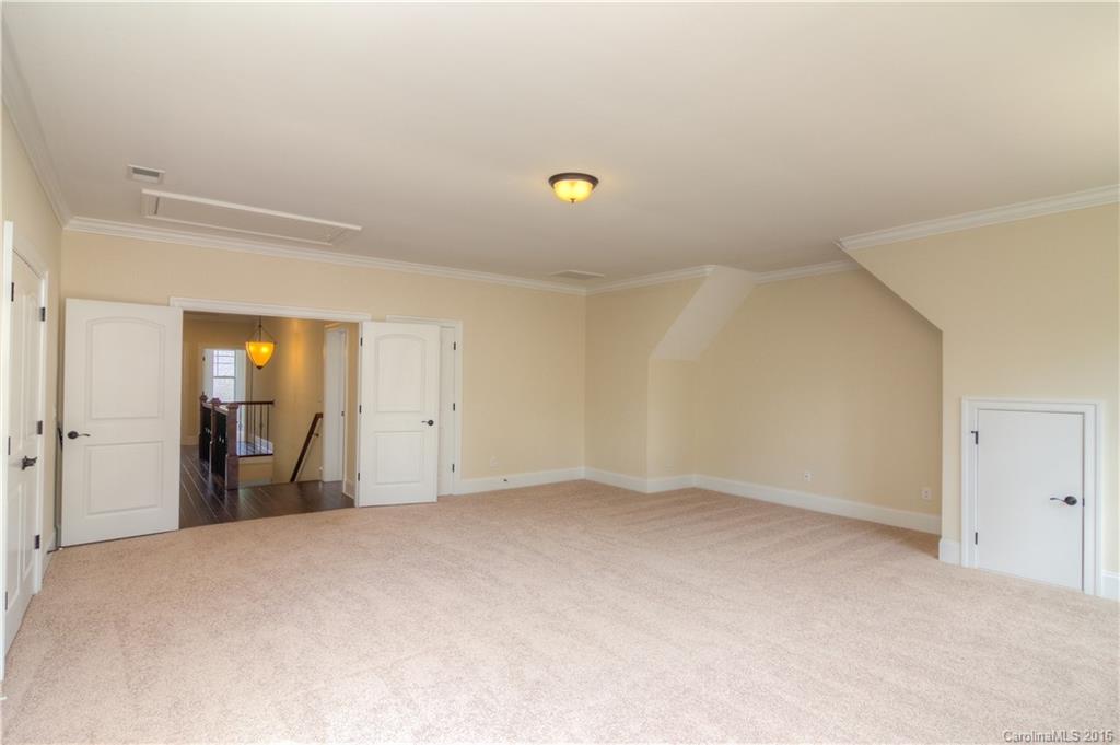 The Manors at Lake Ridge - Residential