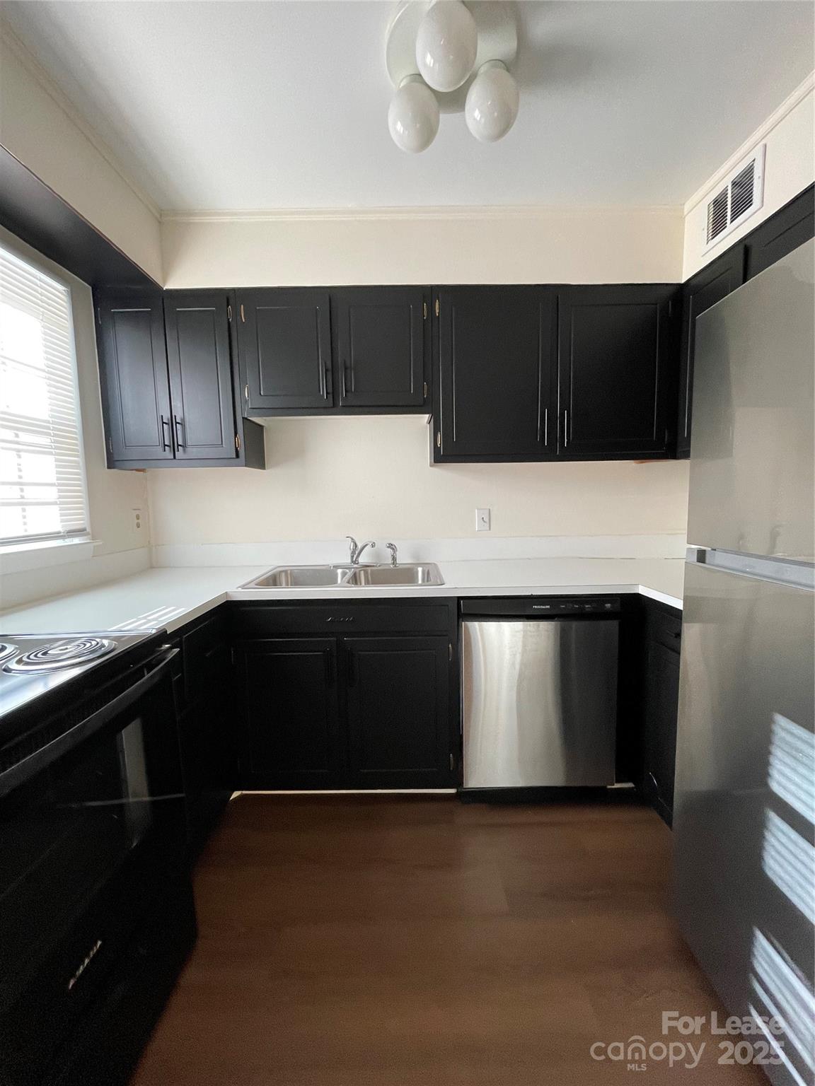 Coventry Woods - Residential Lease