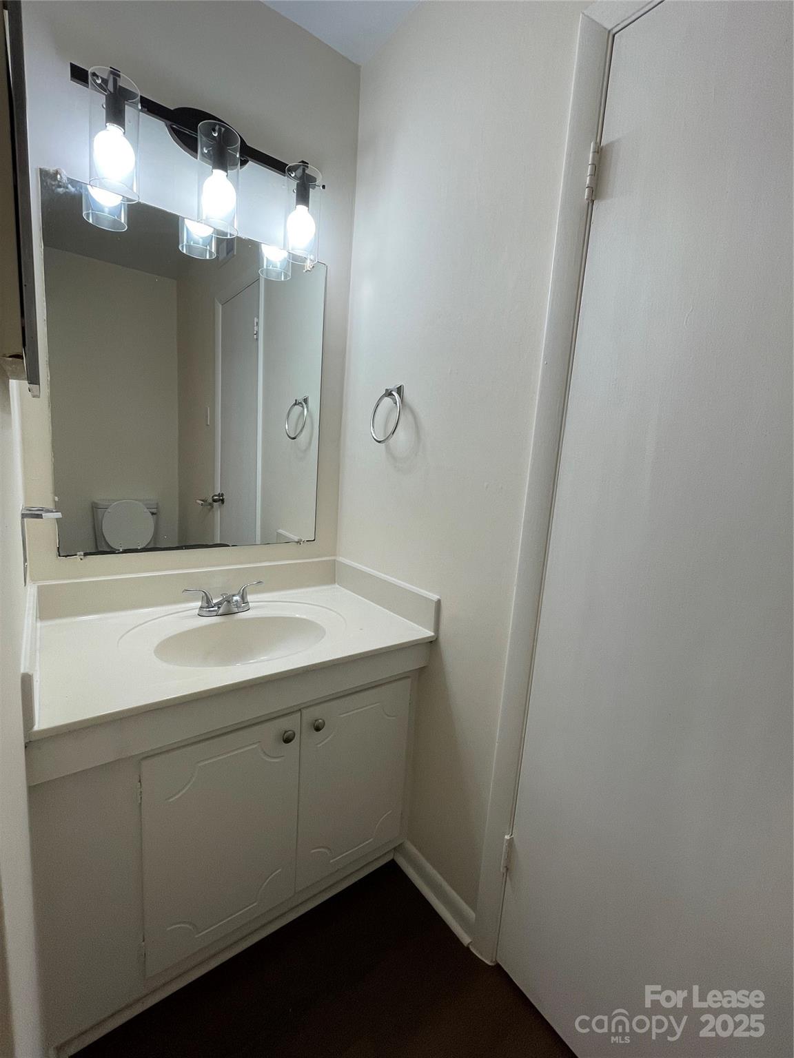 Coventry Woods - Residential Lease