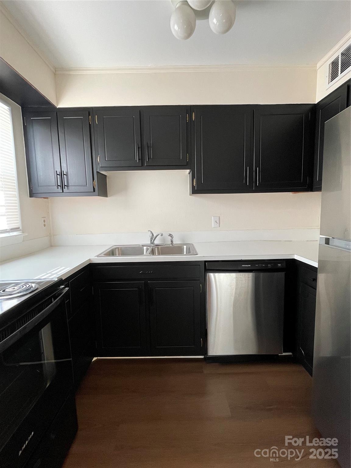 Coventry Woods - Residential Lease