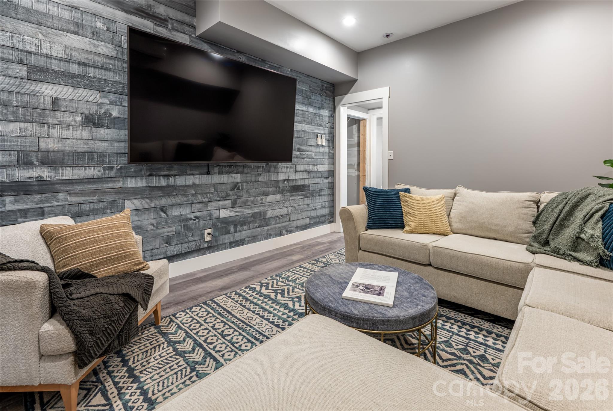 Alice Place - Residential