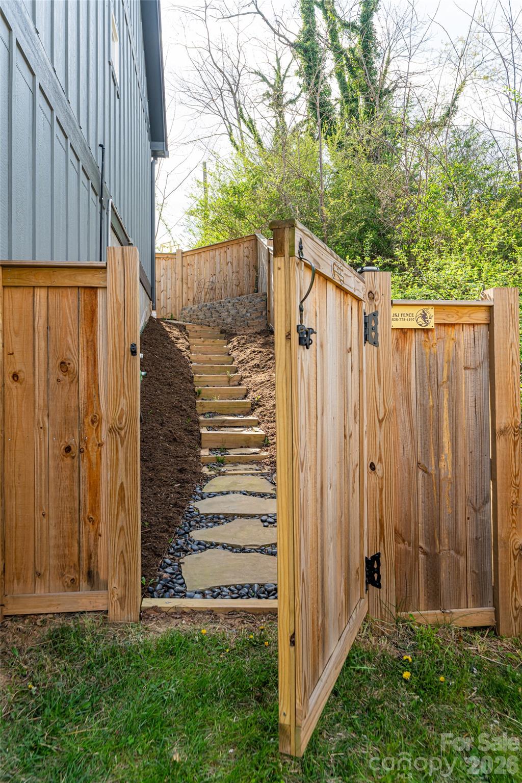 Alice Place - Residential