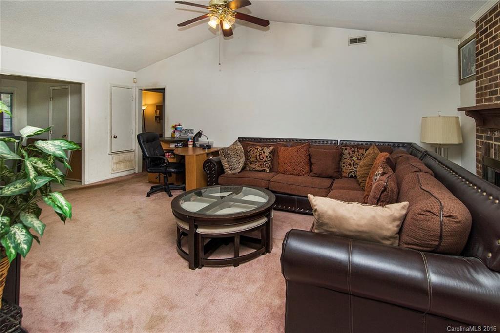 Hickory Ridge - Residential