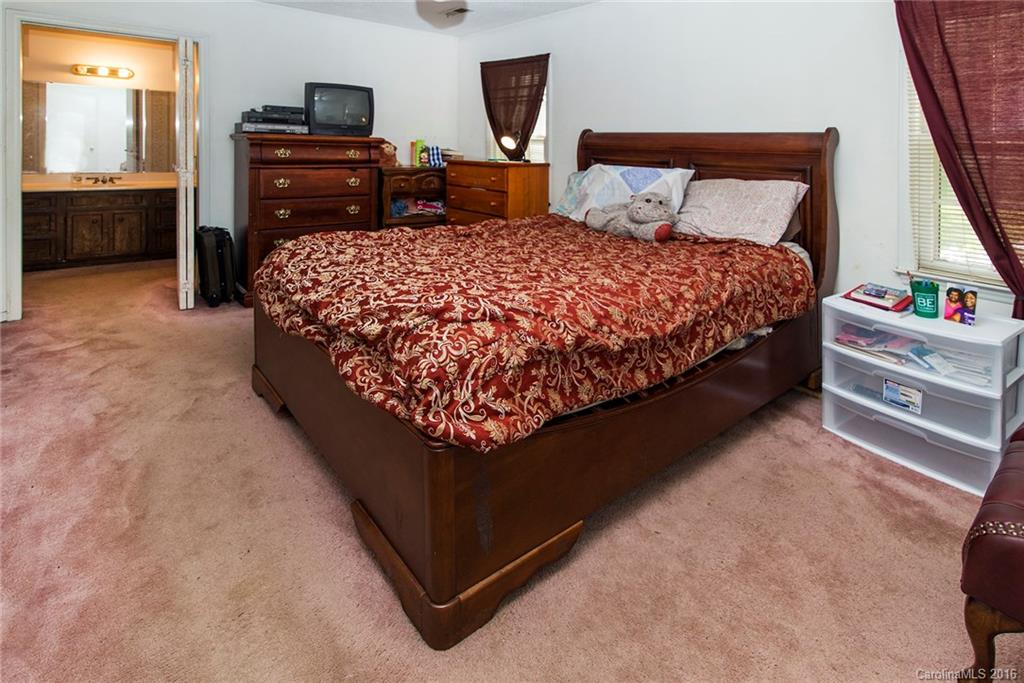 Hickory Ridge - Residential