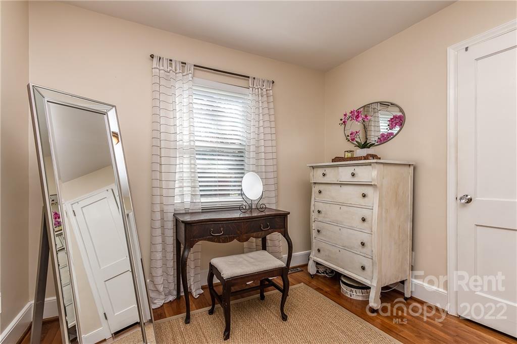 Cotswold - Residential Lease