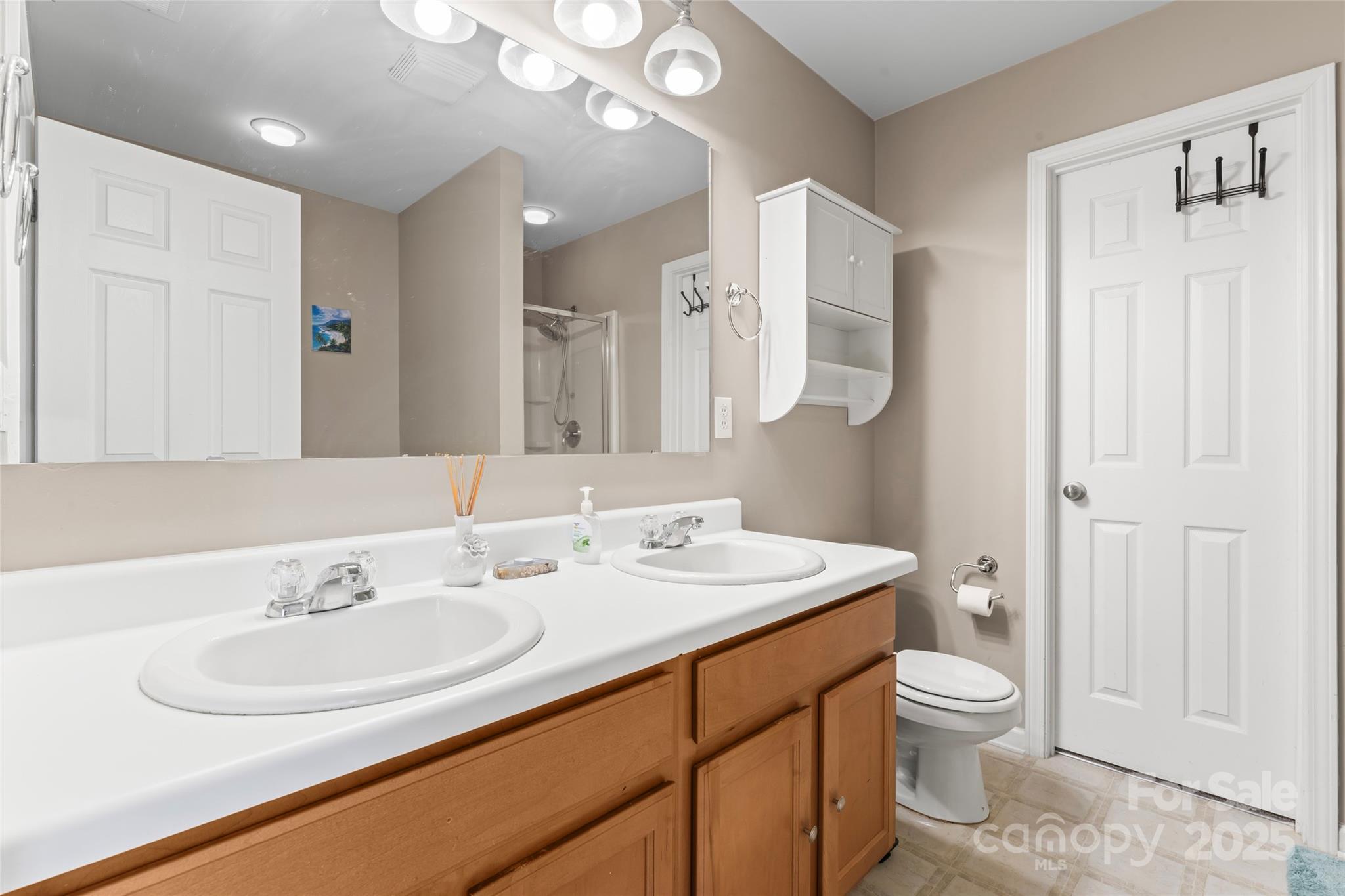 Asheton Grove - Residential