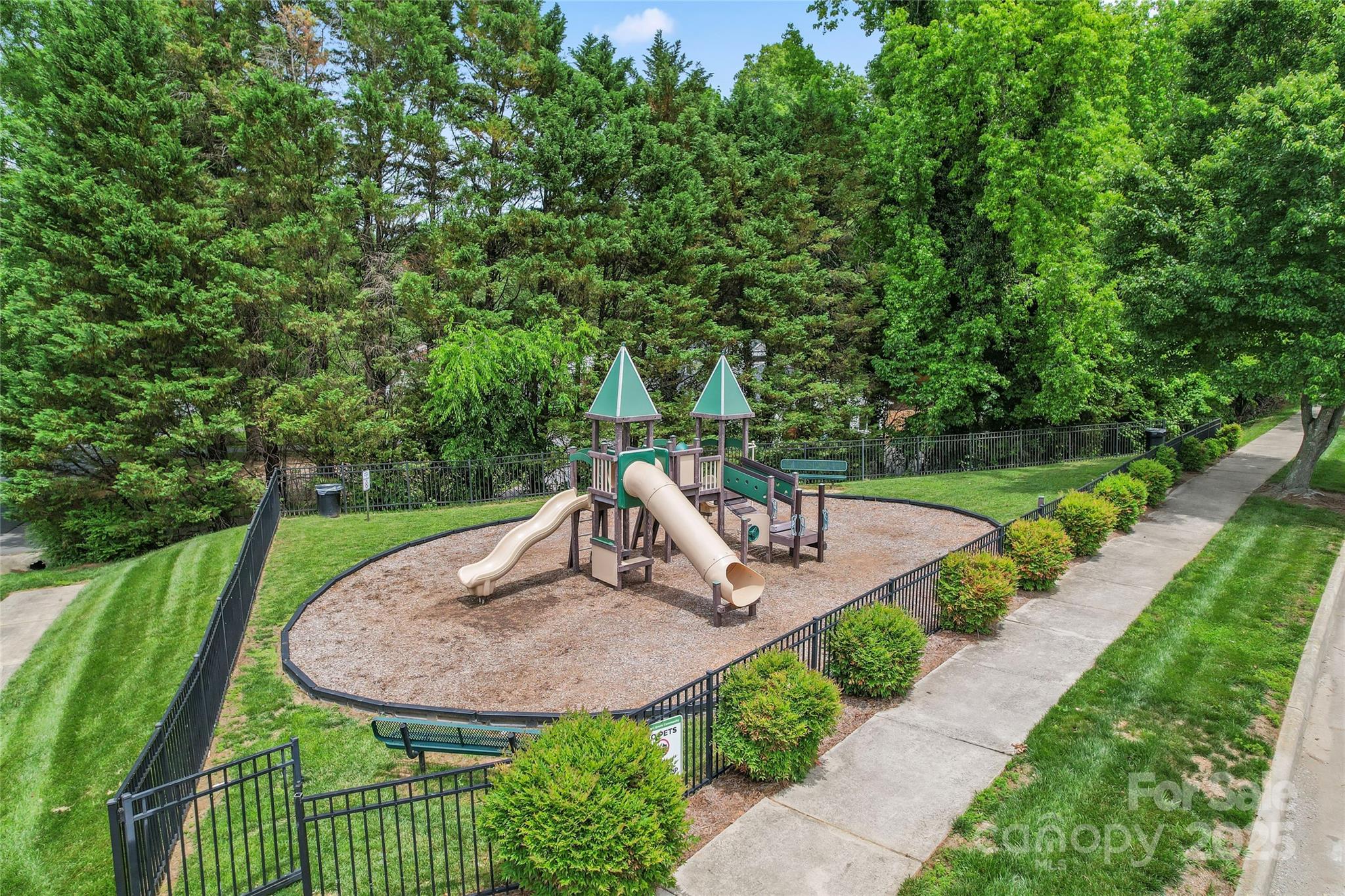 Asheton Grove - Residential