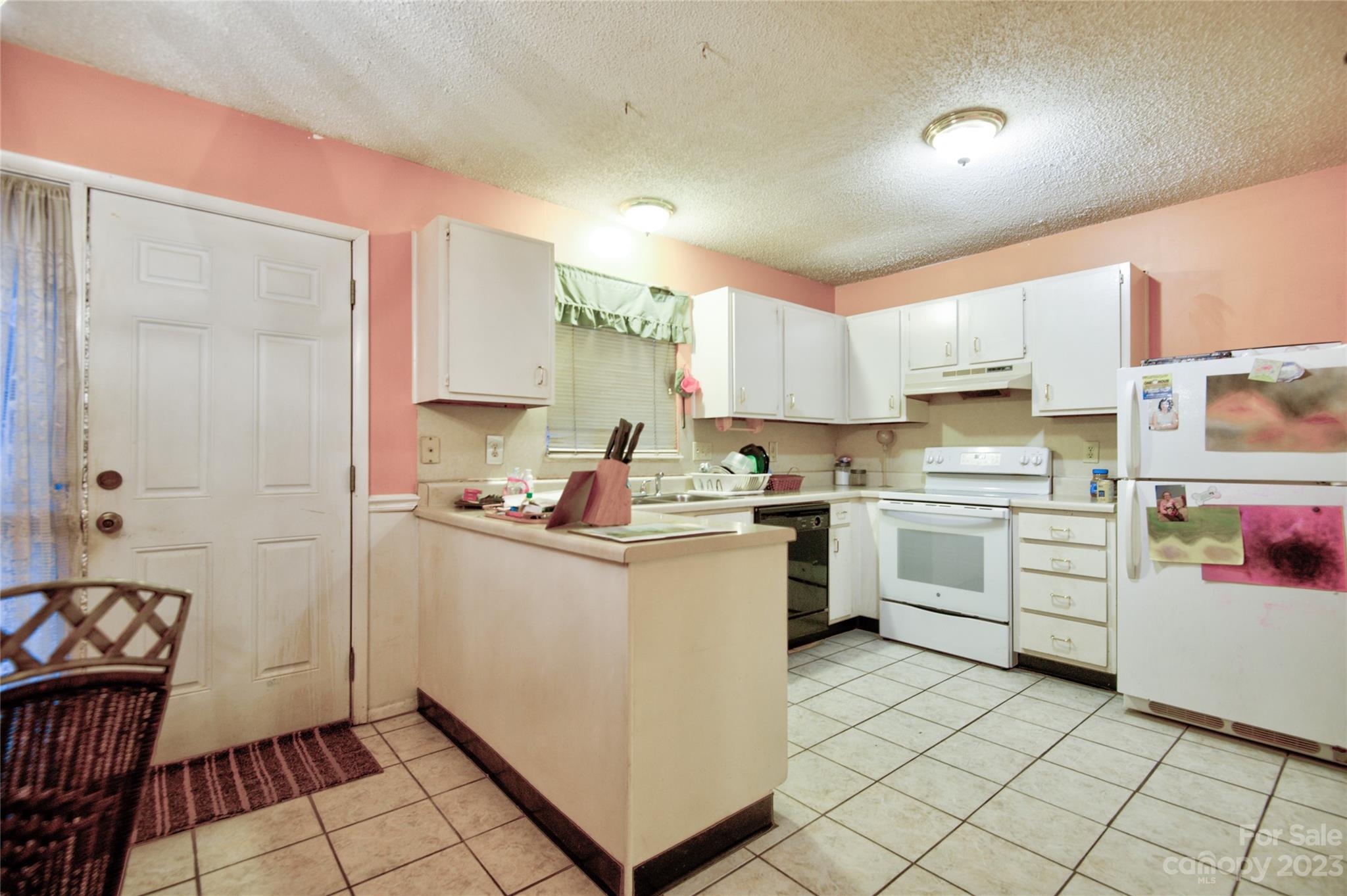 Waterford Townhomes - Residential