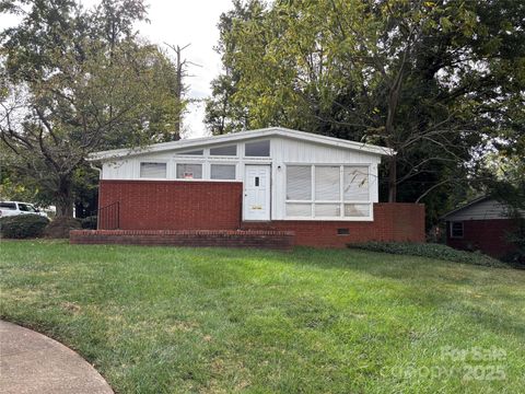 738 Pierson Drive Charlotte NC 28205