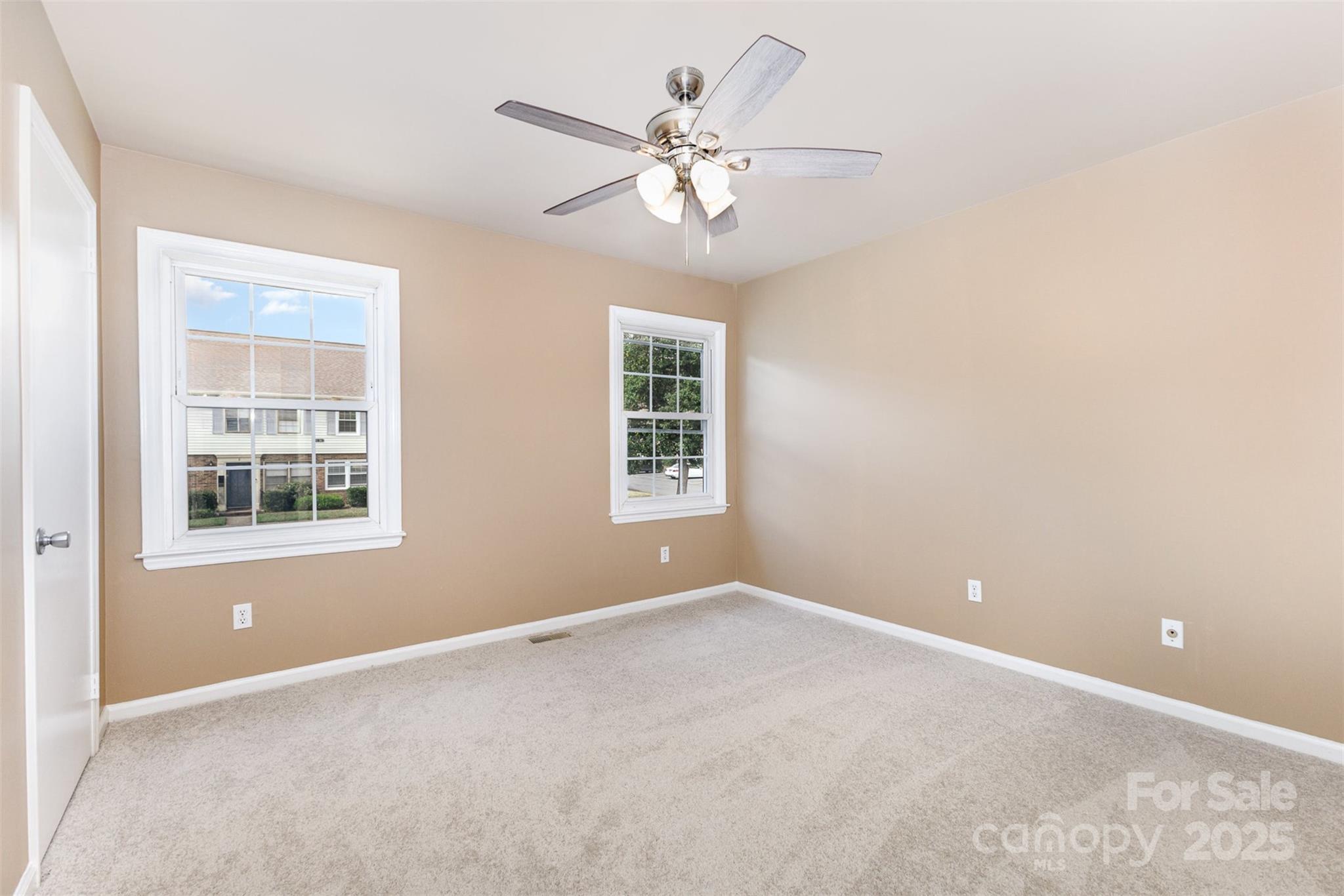 Carriage House - Residential