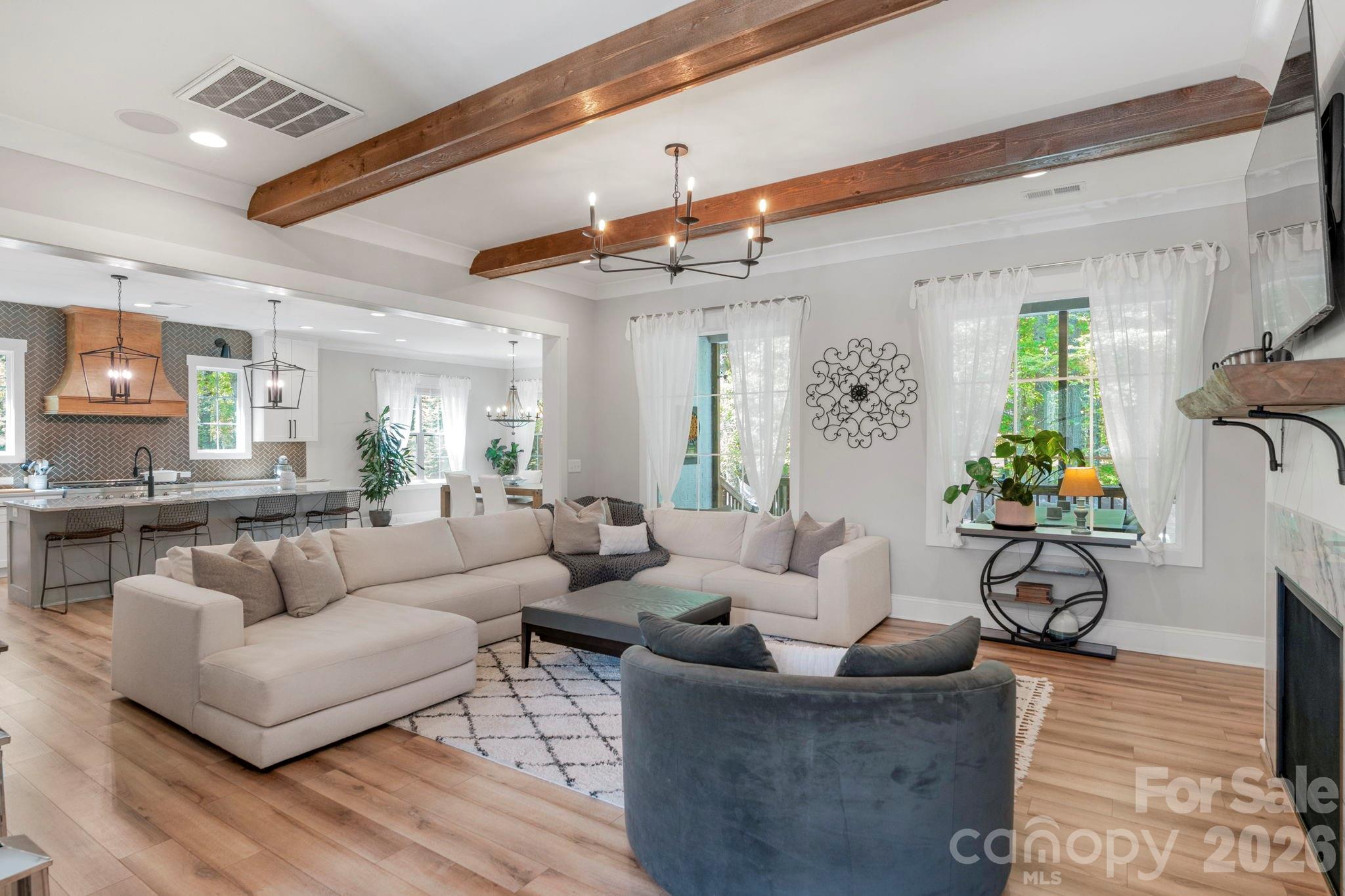 365 Stone Cliff Lane