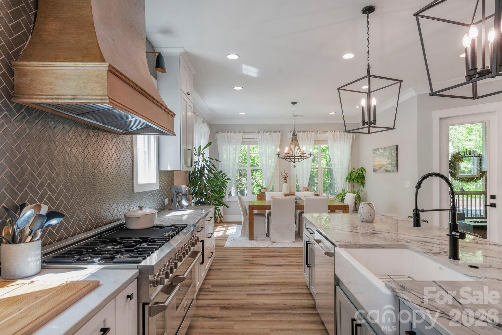 365 Stone Cliff Lane