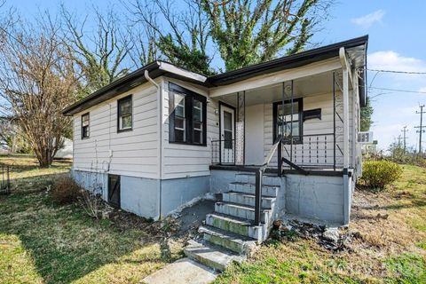 603 1st Street SW Hickory NC 28602