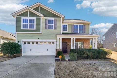 Photo of 5717 Eleanor Rigby Road, Charlotte, NC 28278 (MLS # 4334411)